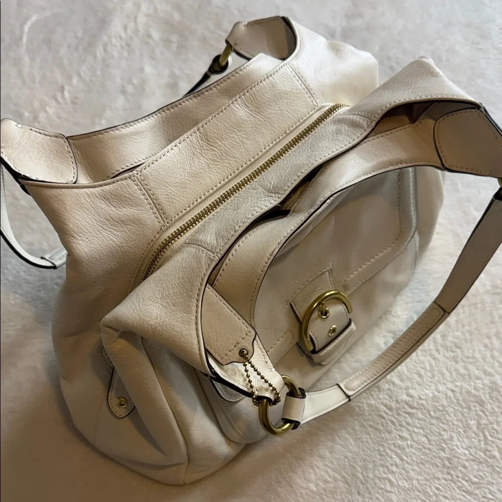Coach Campbell Triple Entry Pebbled Leather Hobo – Style F24868 in Cream/Ivory